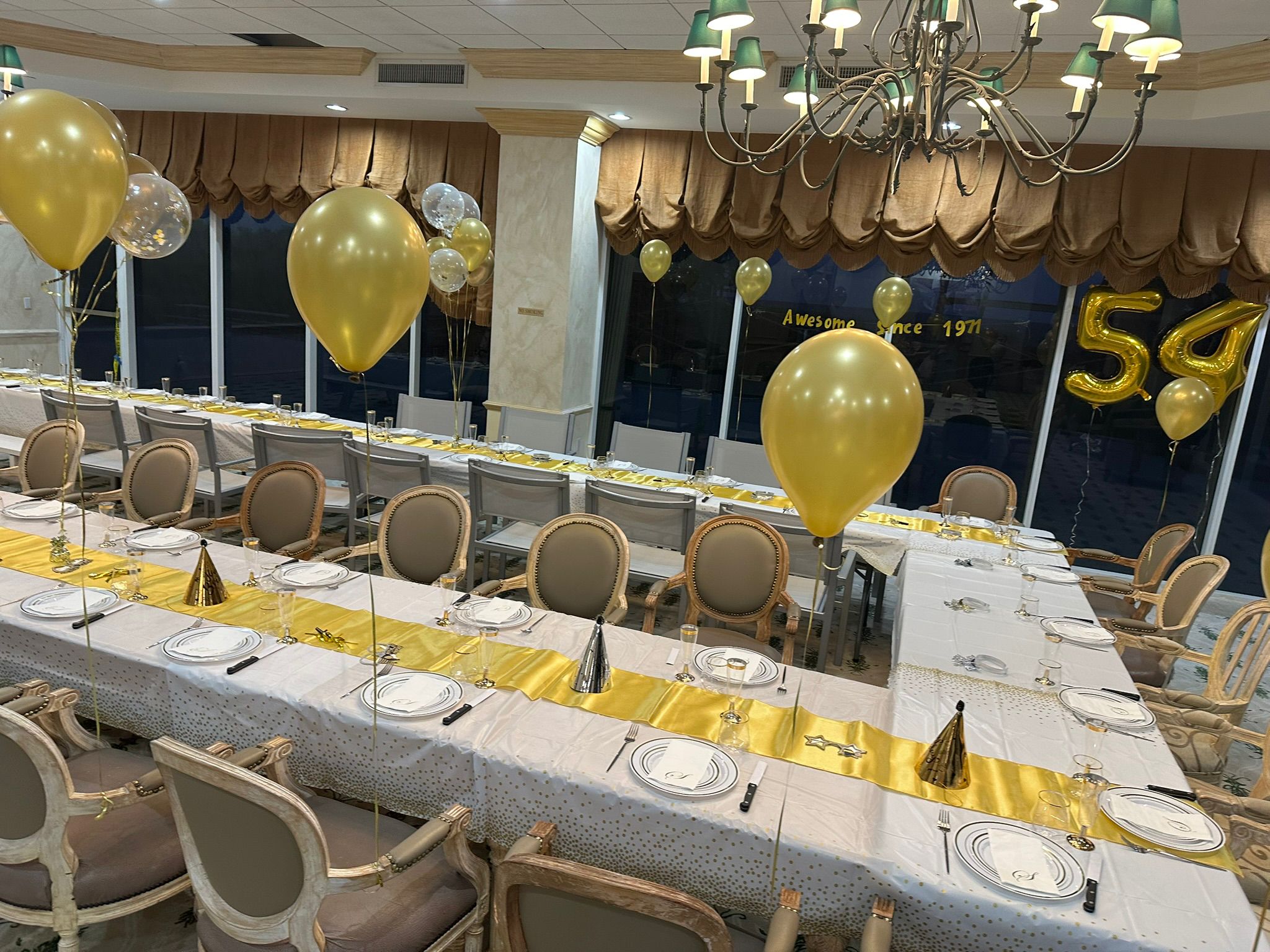 Gold balloon birthday